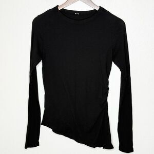 Monrow Black Long Sleeve Asymmetrical Ribbed Knit Shirt - Women’s US LG